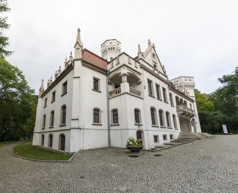 Najciekawsze atrakcje turystyczne w Jasle, które musisz zobaczyć