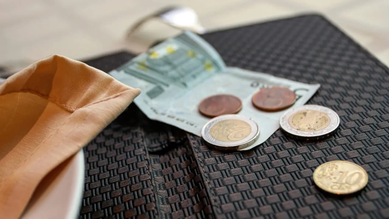 Jakie napiwki w Turcji w hotelu? Sprawdź, aby uniknąć faux pas